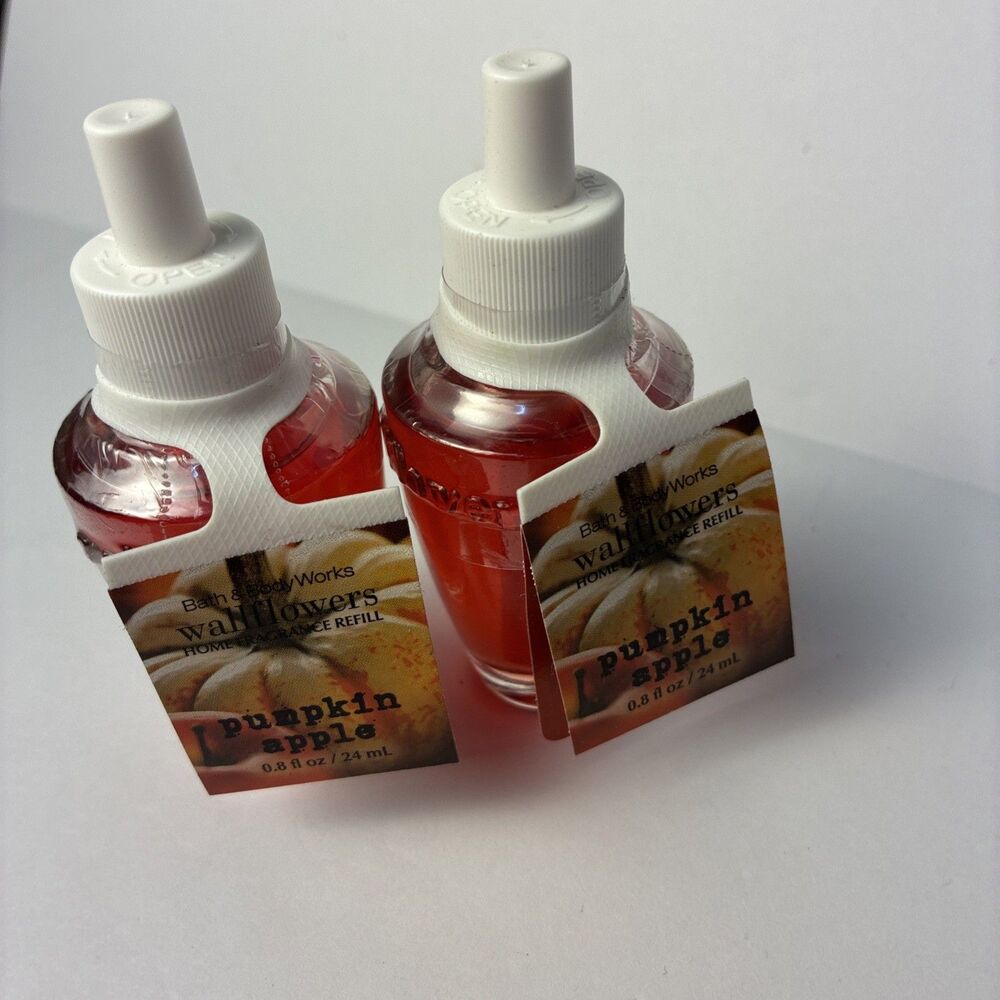 Lot of 2 Bath & Body Works  PUMPKIN APPLE Wallflower Refill Bulbs